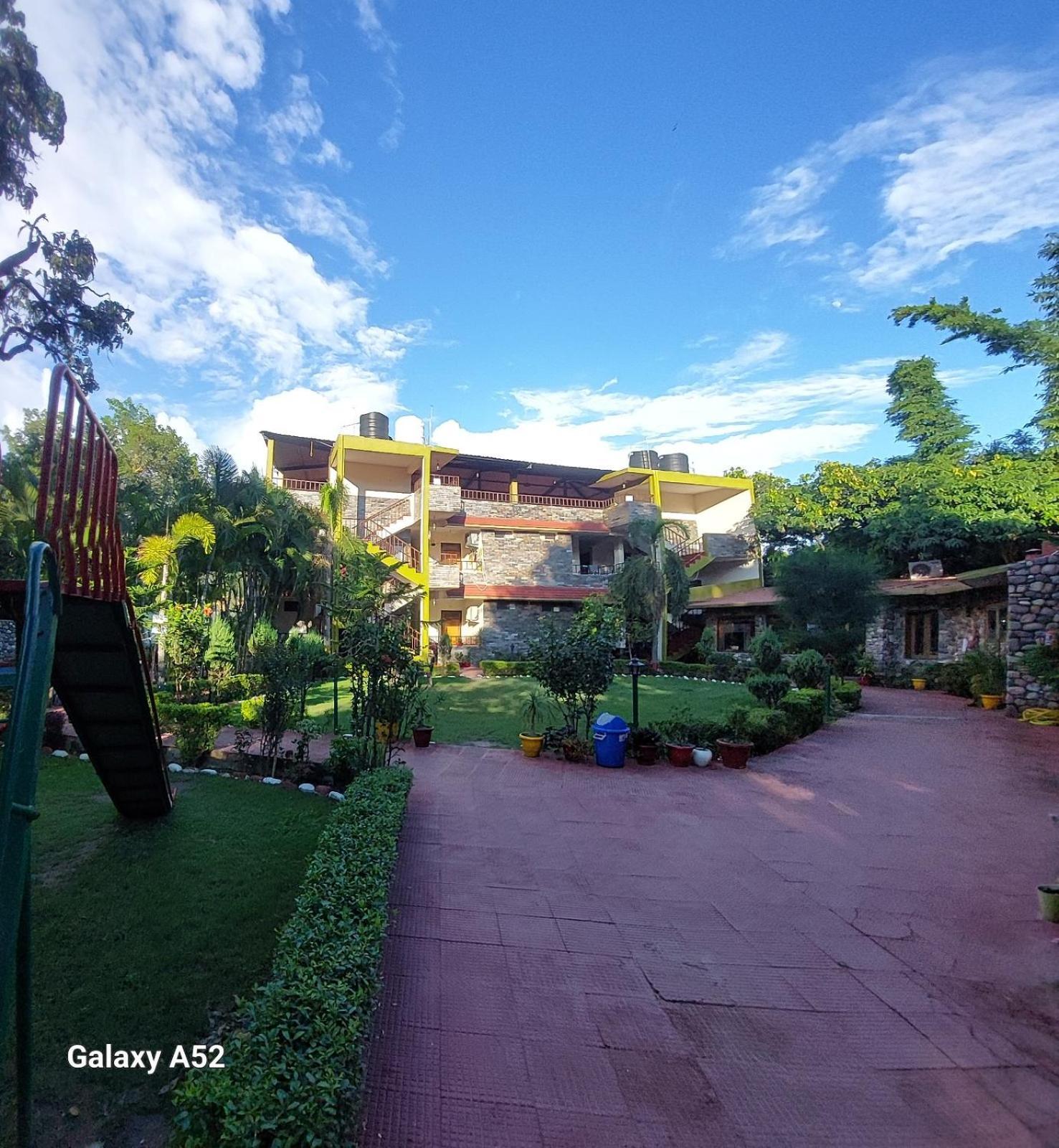 Hr Dukes Den Resort Ramnagar  Ngoại thất bức ảnh