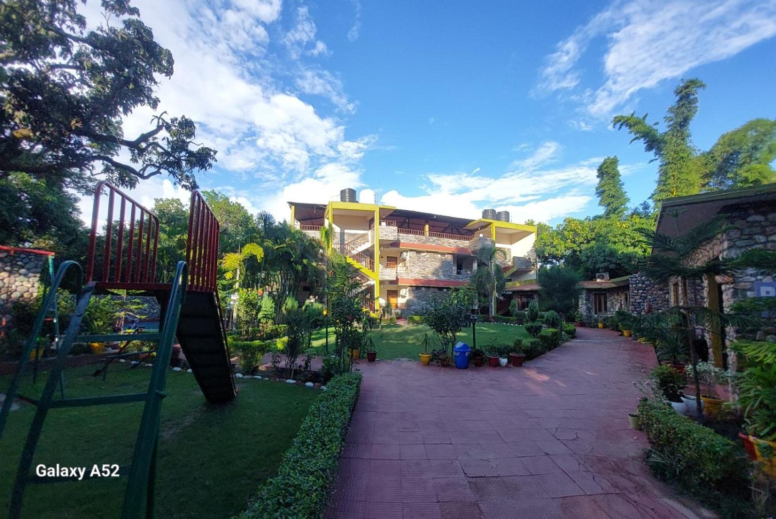 Hr Dukes Den Resort Ramnagar  Ngoại thất bức ảnh